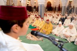 Image du Maroc Professionnelle de  Sa Majesté le Roi Mohammed VI, Amir Al Mouminine, préside à Rabat une veillée religieuse en commémoration de Laylat Al-Qadr du mois sacré de Ramadan 1439", le 11 Juin 2018. (Photo/ SPPR) via Jalilbounhar.com